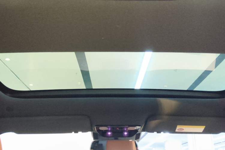 Used Li Auto L7 2023 Pro Model Headliner