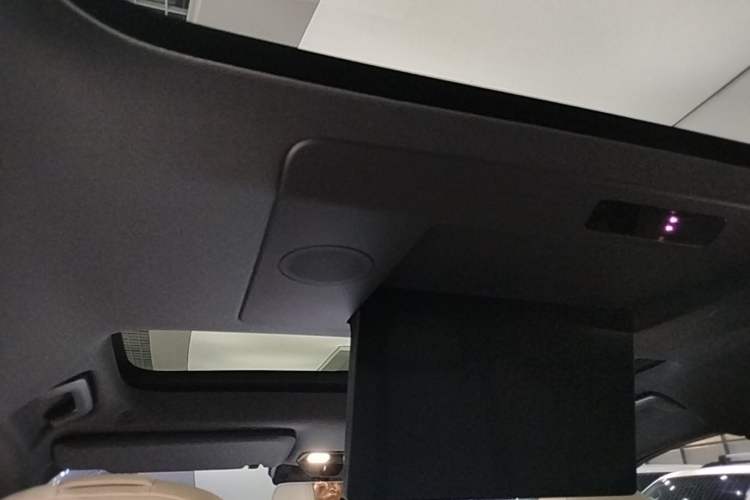 Used Li Auto L7 2023 Max model Headliner