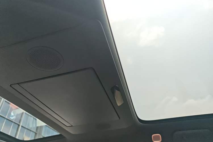 Used Li Auto L7 2023 Max model Headliner
