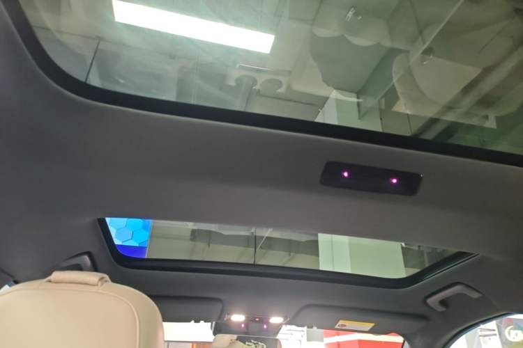 Used Li Auto L7 2023 Pro Model Headliner