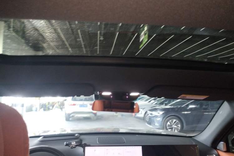 Used Li Auto L7 2023 Pro Model Headliner