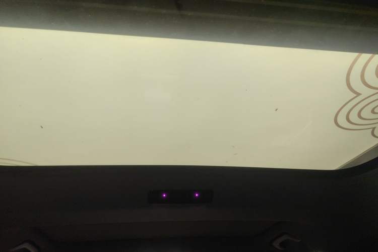 Used Li Auto L7 2023 Pro Model Headliner