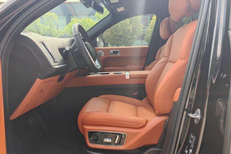 Used Li Auto L7 2023 Pro Model Interior 1