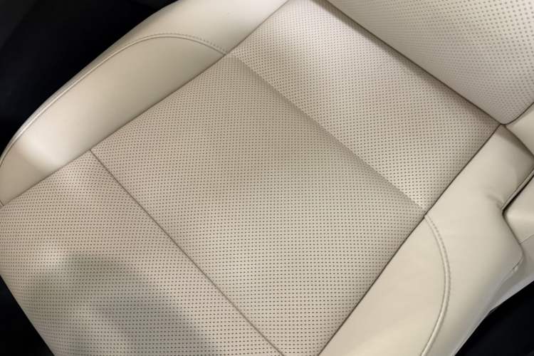 Used Li Auto L7 2023 Pro Model Interior 1
