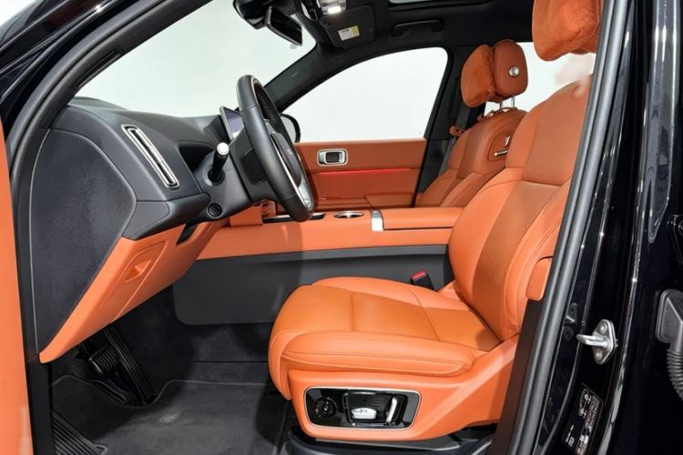 Used Li Auto L7 2023 Pro Model Interior 2