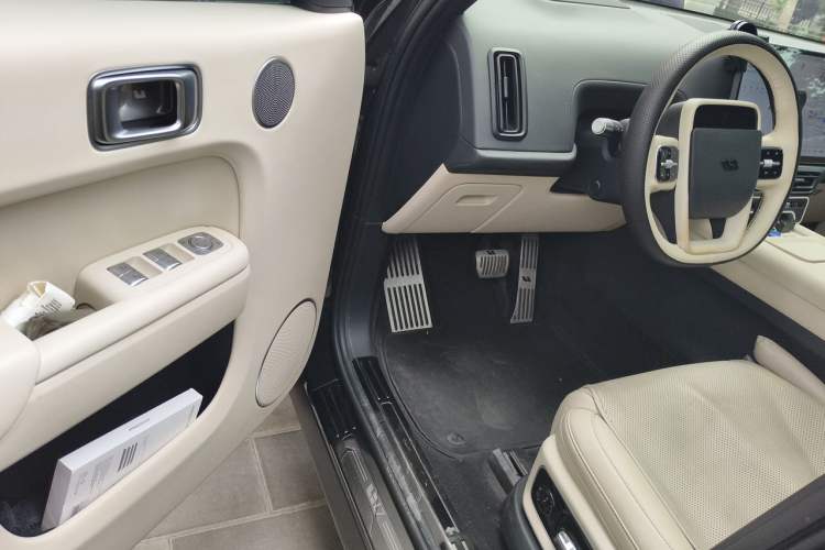 Used Li Auto L7 2023 Pro Model Interior 3