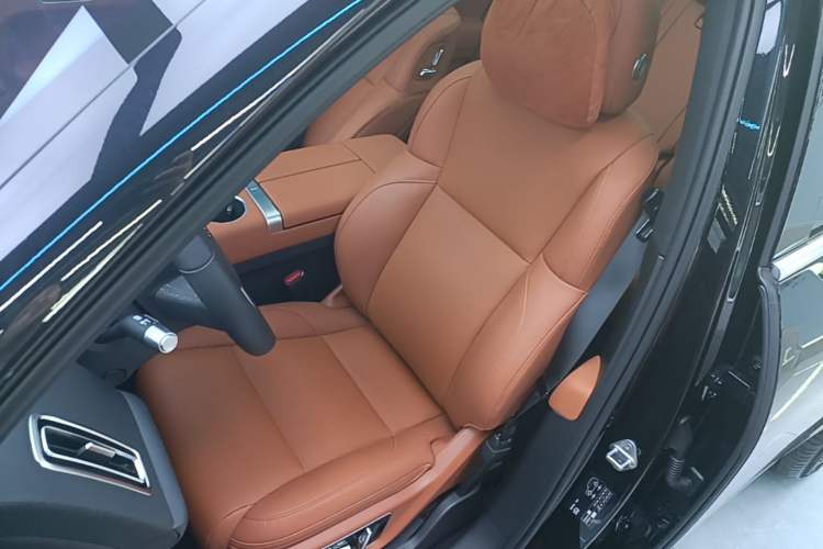 Used Li Auto L7 2023 Pro Model Left Front Seat