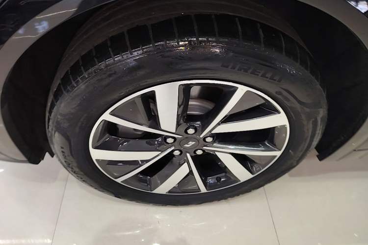 Used Li Auto L7 2023 Pro Model Left Front Wheel Hub