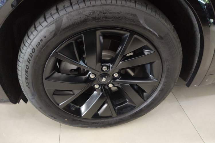 Used Li Auto L7 2023 Pro Model Left Front Wheel Hub