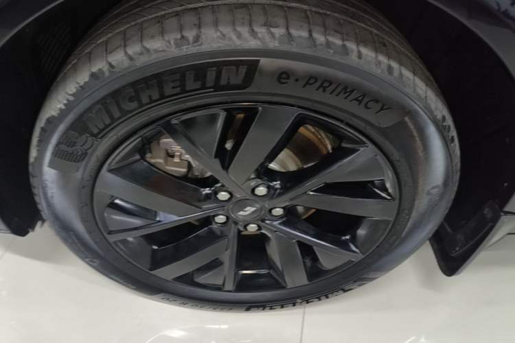 Used Li Auto L7 2023 Pro Model Left Front Wheel Hub