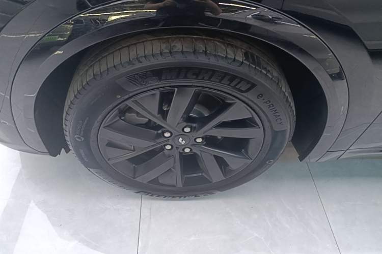 Used Li Auto L7 2023 Pro Model Left Front Wheel Hub