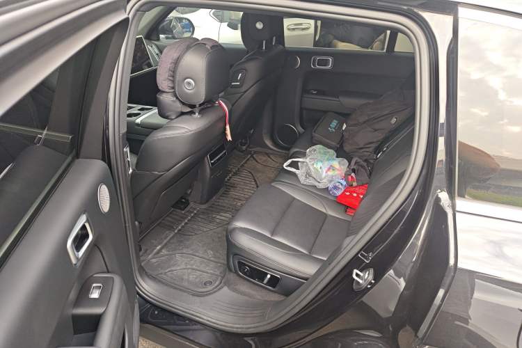 Used Li Auto L7 2023 Pro Model Left Rear Seat