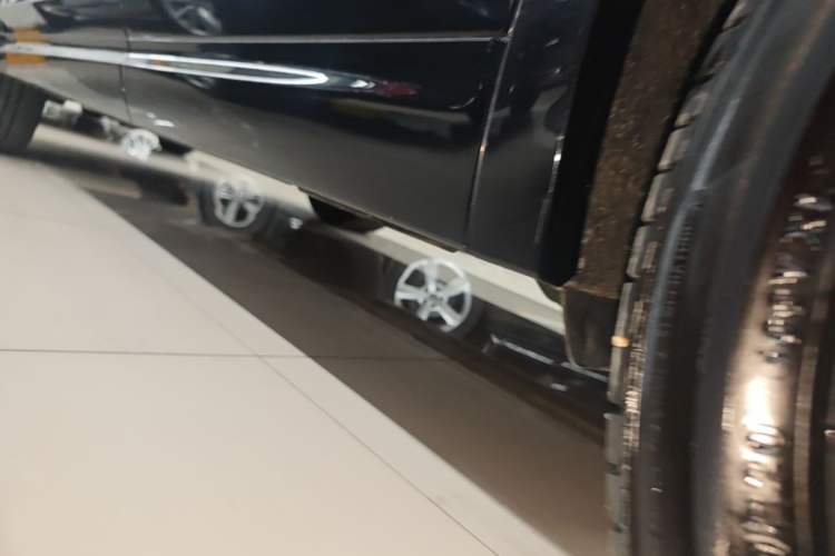 Used Li Auto L7 2023 Pro Model Left Side Sill