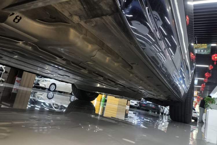 Used Li Auto L7 2023 Max model Left Side Sill