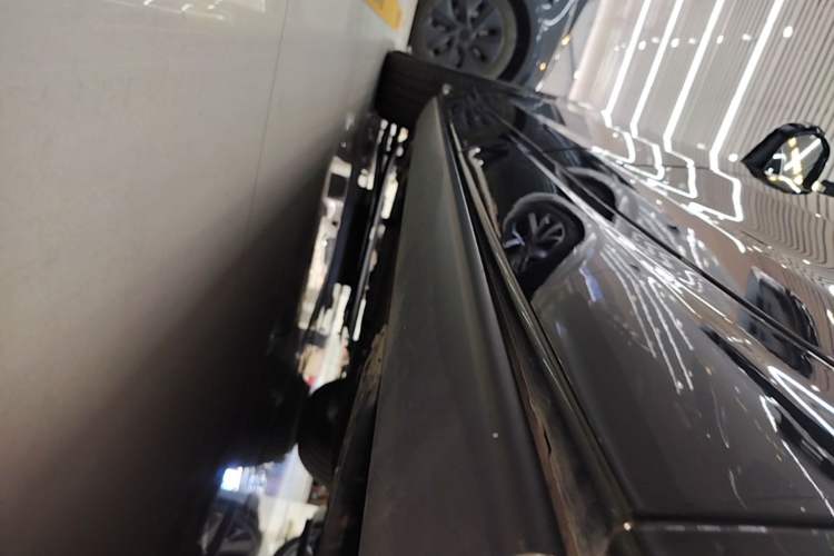 Used Li Auto L7 2023 Max model Left Side Sill