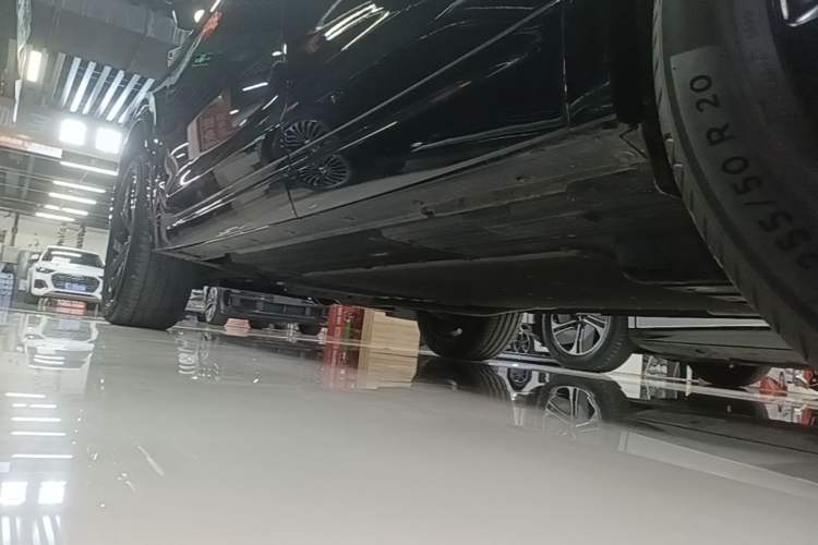 Used Li Auto L7 2023 Max model Left Side Sill