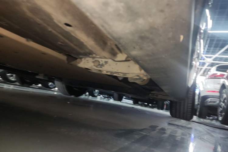 Used Li Auto L7 2023 Pro Model Left Side Sill
