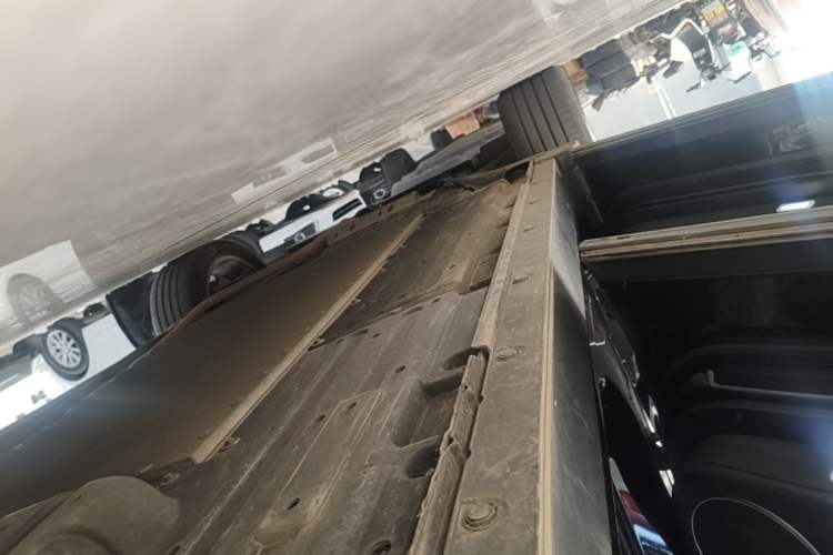 Used Li Auto L7 2023 Air model Left Side Sill