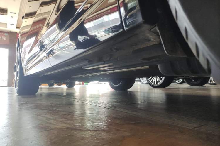 Used Li Auto L7 2023 Air model Left Side Sill