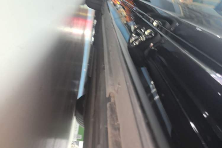 Used Li Auto L7 2023 Pro Model Left Side Sill