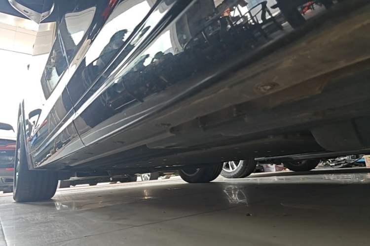 Used Li Auto L7 2023 Pro Model Left Side Sill