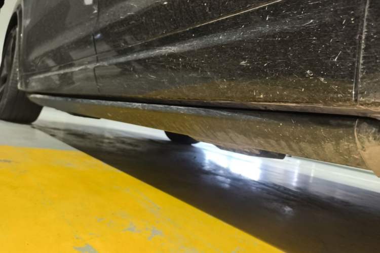 Used Li Auto L7 2023 Pro Model Left Side Sill