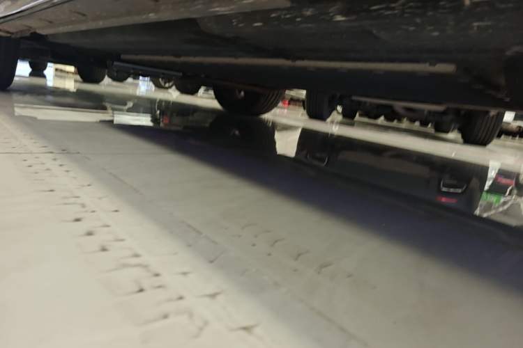 Used Li Auto L7 2023 Pro Model Left Side Sill