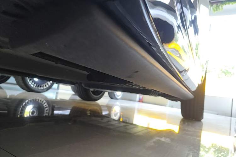 Used Li Auto L7 2023 Max model Left Side Sill