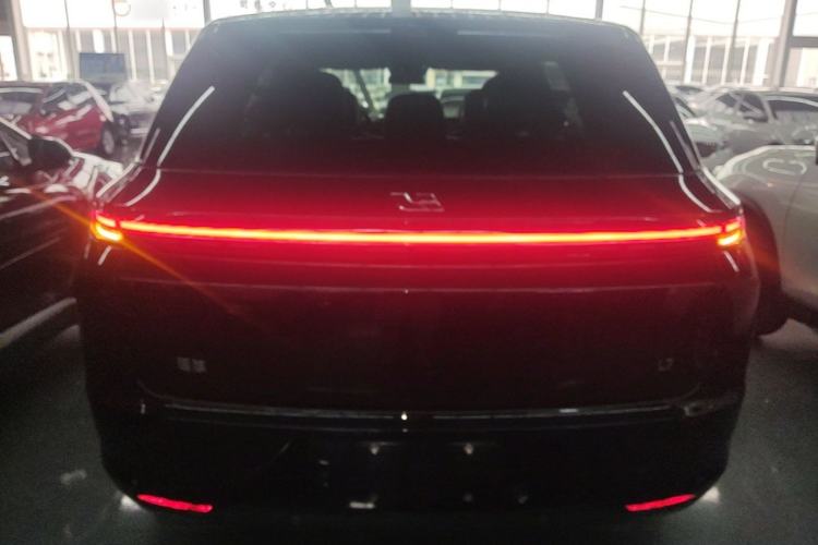 Used Li Auto L7 2023 Pro Model Rear