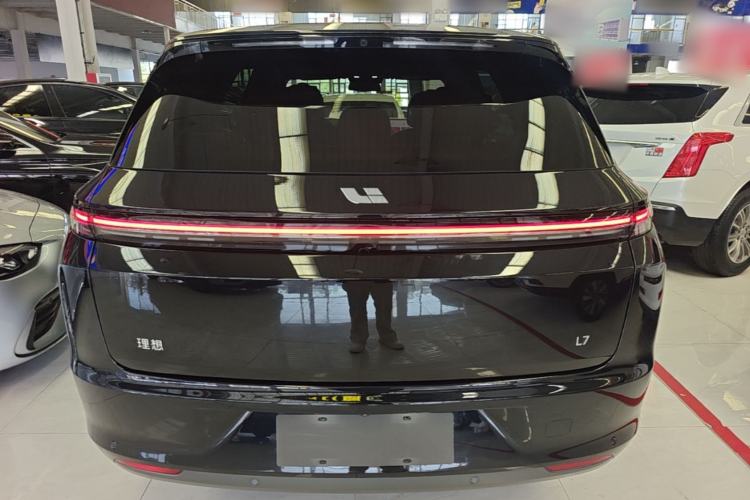 Used Li Auto L7 2023 Pro Model Rear