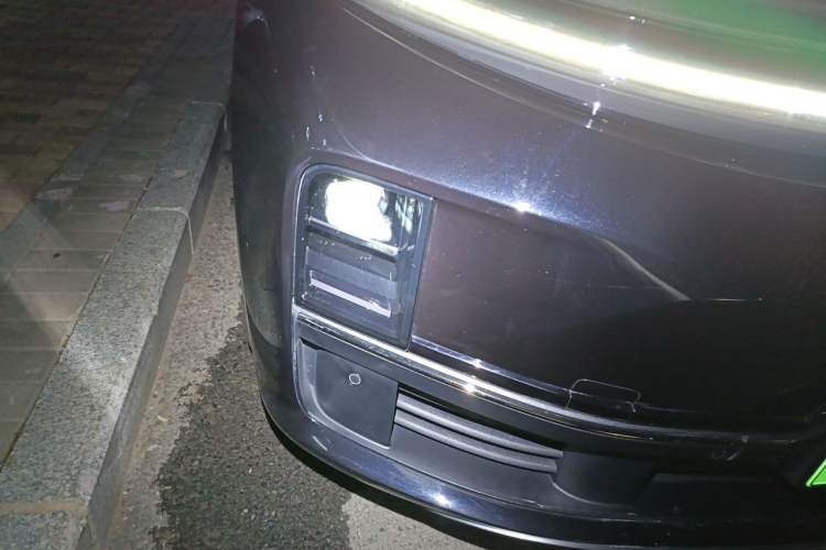 Used Li Auto L7 2023 Pro Model Right Front Headlight