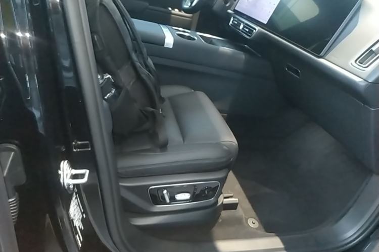 Used Li Auto L7 2023 Max model Right Front Seat