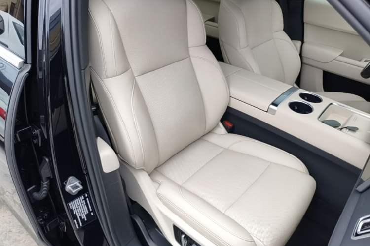 Used Li Auto L7 2023 Pro Model Right Front Seat