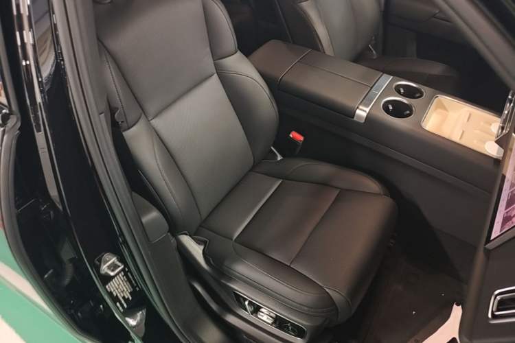 Used Li Auto L7 2023 Pro Model Right Front Seat