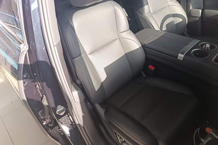 Used Li Auto L7 2023 Air model Right Front Seat