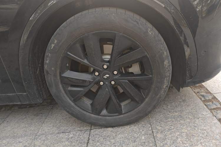 Used Li Auto L7 2023 Pro Model Right Front Wheel Hub