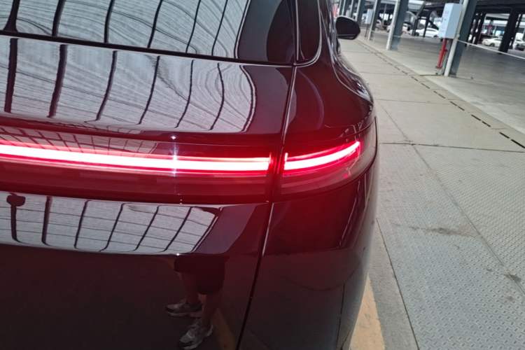 Used Li Auto L7 2023 Pro Model Right Rear Taillight