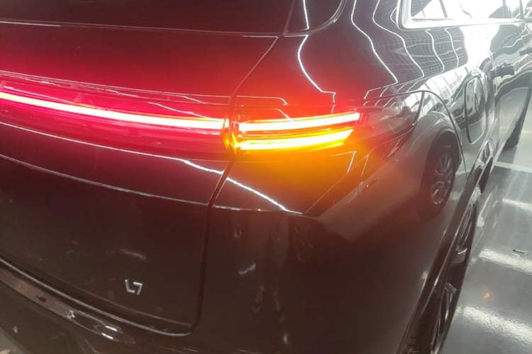 Used Li Auto L7 2023 Pro Model Right Rear Taillight