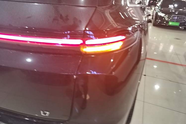 Used Li Auto L7 2023 Max model Right Rear Taillight