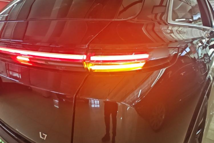 Used Li Auto L7 2023 Pro Model Right Rear Taillight