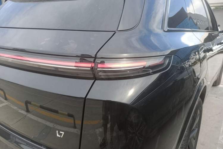 Used Li Auto L7 2023 Air model Right Rear Taillight