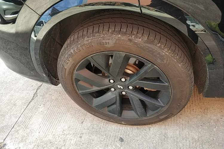 Used Li Auto L7 2023 Air model Right Rear Wheel Hub