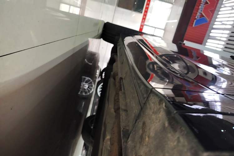 Used Li Auto L7 2023 Pro Model Right Side Sill