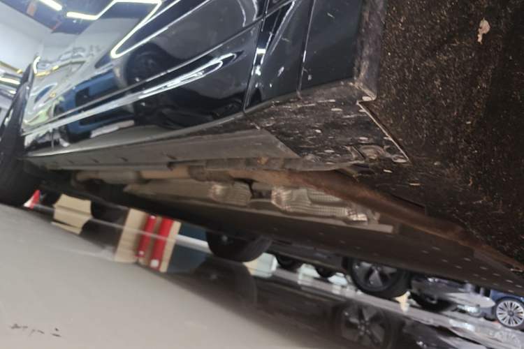 Used Li Auto L7 2023 Pro Model Right Side Sill
