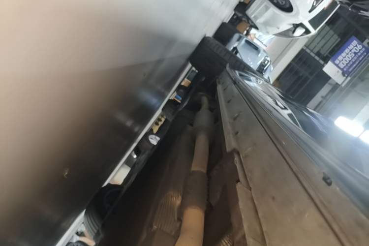 Used Li Auto L7 2023 Pro Model Right Side Sill