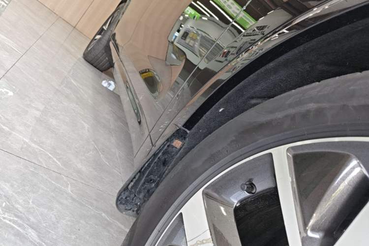 Used Li Auto L7 2023 Pro Model Right Side Sill