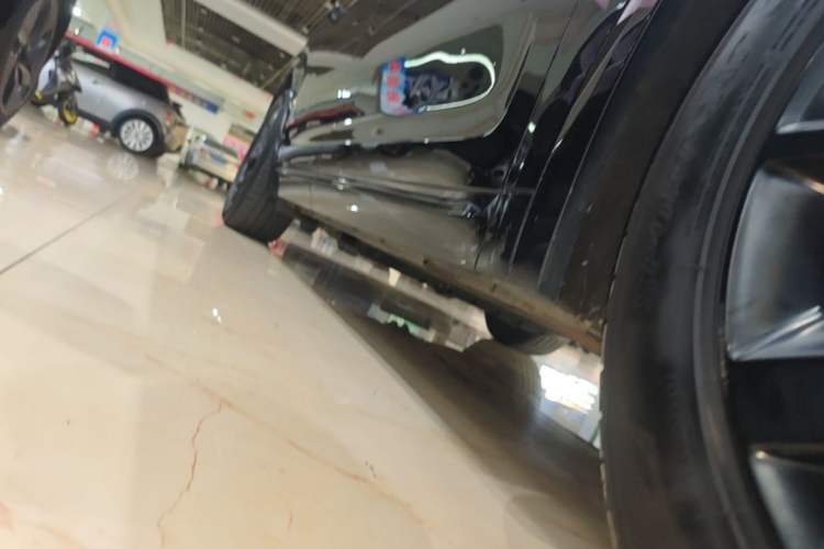 Used Li Auto L7 2023 Pro Model Right Side Sill