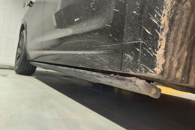 Used Li Auto L7 2023 Pro Model Right Side Sill