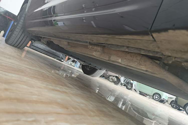 Used Li Auto L7 2023 Pro Model Right Side Sill