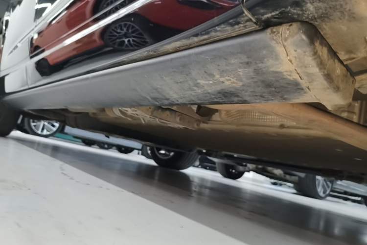 Used Li Auto L7 2023 Air model Right Side Sill